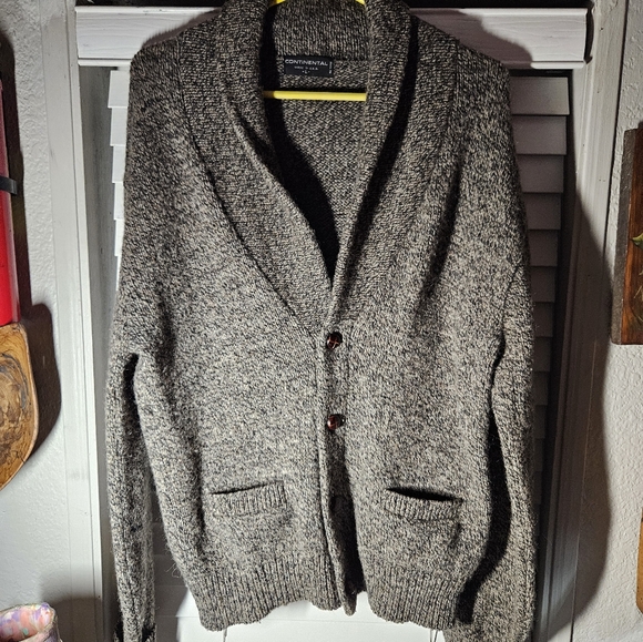 Men's sweater - Picture 1 of 4